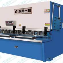  上海金洪機(jī)電設(shè)備廠 主營(yíng) 咬口機(jī),共板法蘭機(jī),